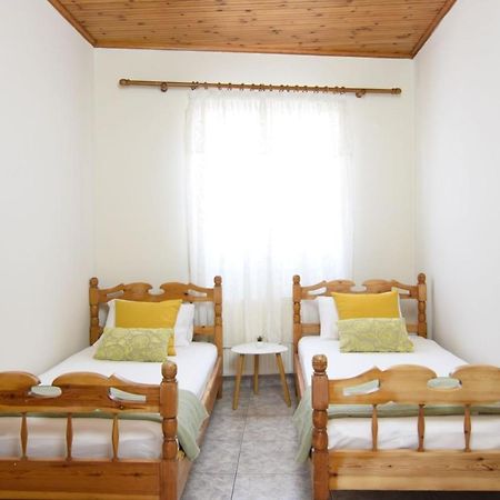 The Yellow Art Home Kalamata Exteriér fotografie