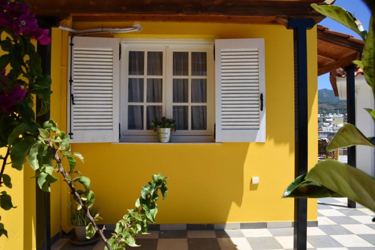 The Yellow Art Home Kalamata Exteriér fotografie